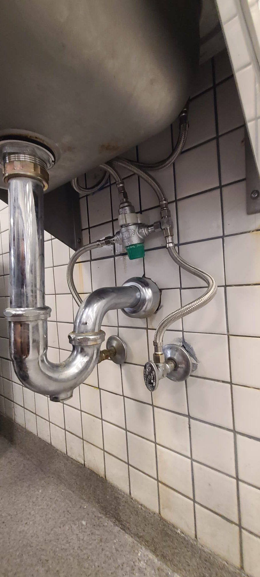 Deli Sink Plumbing Repair & Mixing Valve Replacement